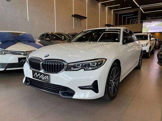 BMW 330i 2.0 16V TURBO GASOLINA SPORT AUTOMÁTICO